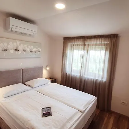 Casa Grande - Violette, Silver And Golden With Park And Sea View Apartment